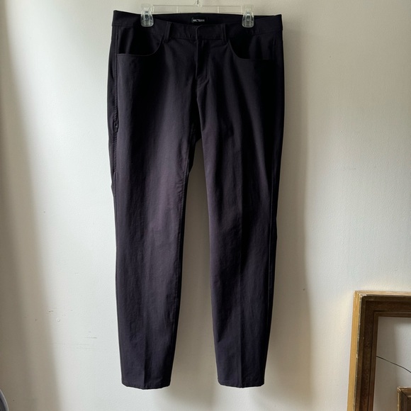 ARCTERYX ladies’ Levon pant in dark purple “Dimma” color 12 - Picture 1 of 10
